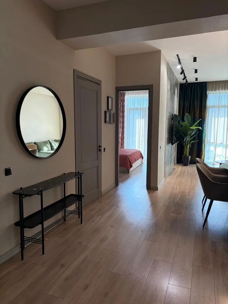 Appartement à Tbilissi, Géorgie, 91 m² - image 2