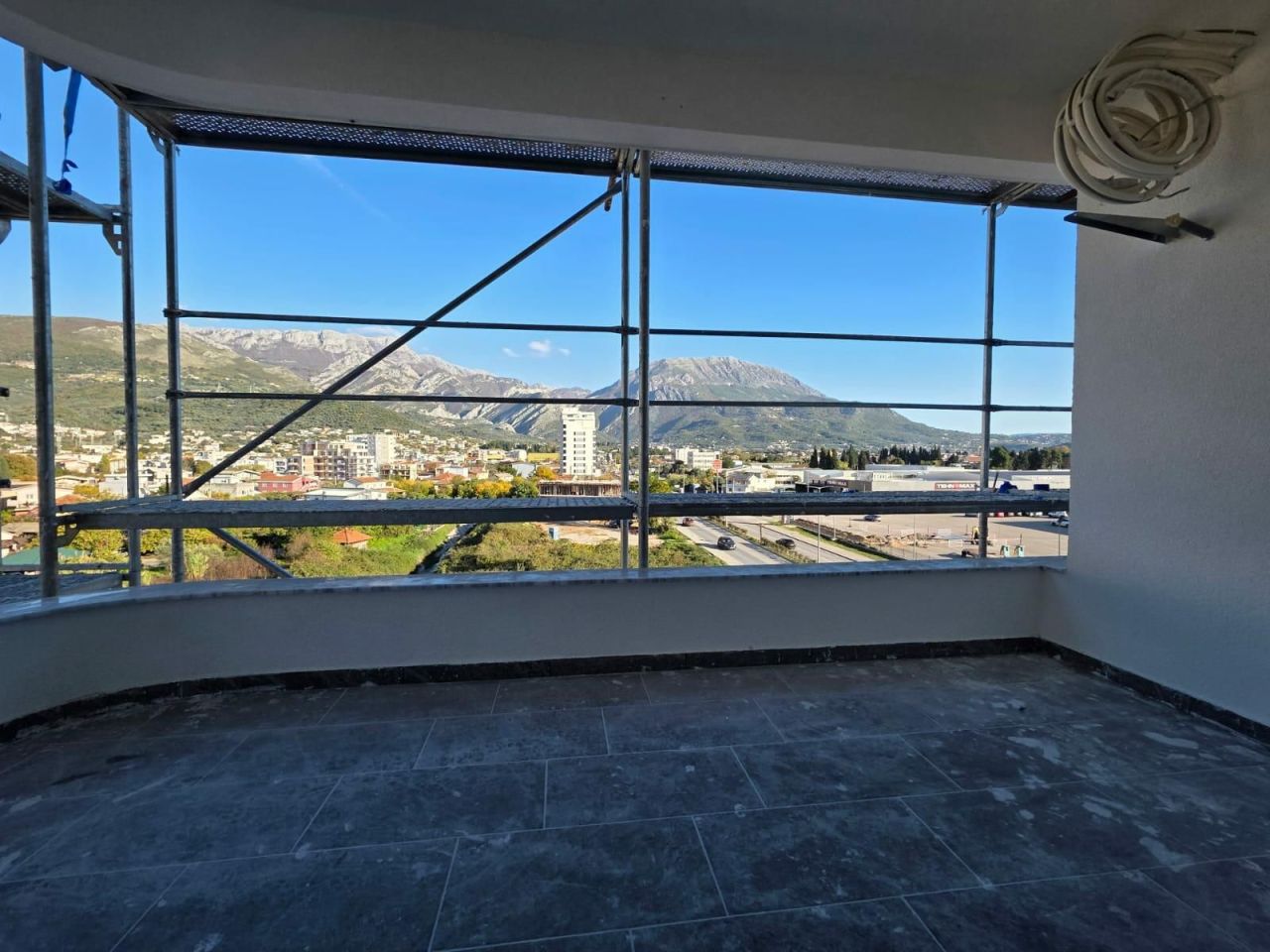 Flat in Bar, Montenegro, 70 m² - picture 15