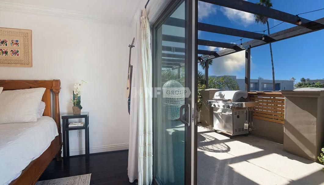 Casa a Los Angeles, USA, 1 406 m² - foto 10