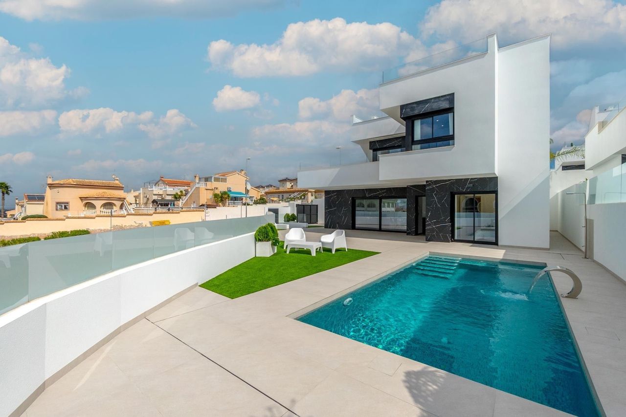 Villa en Rojales, España, 136 m² - imagen 2