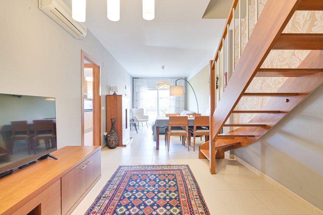 Flat on Costa Brava, Spain, 143 m² - picture 4