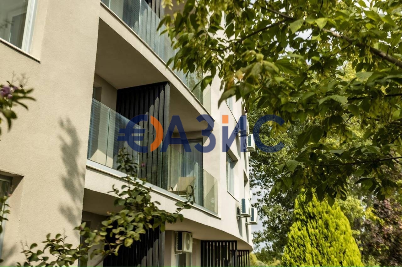 Appartement à Slantchev Briag, Bulgarie, 96.9 m² - image 8