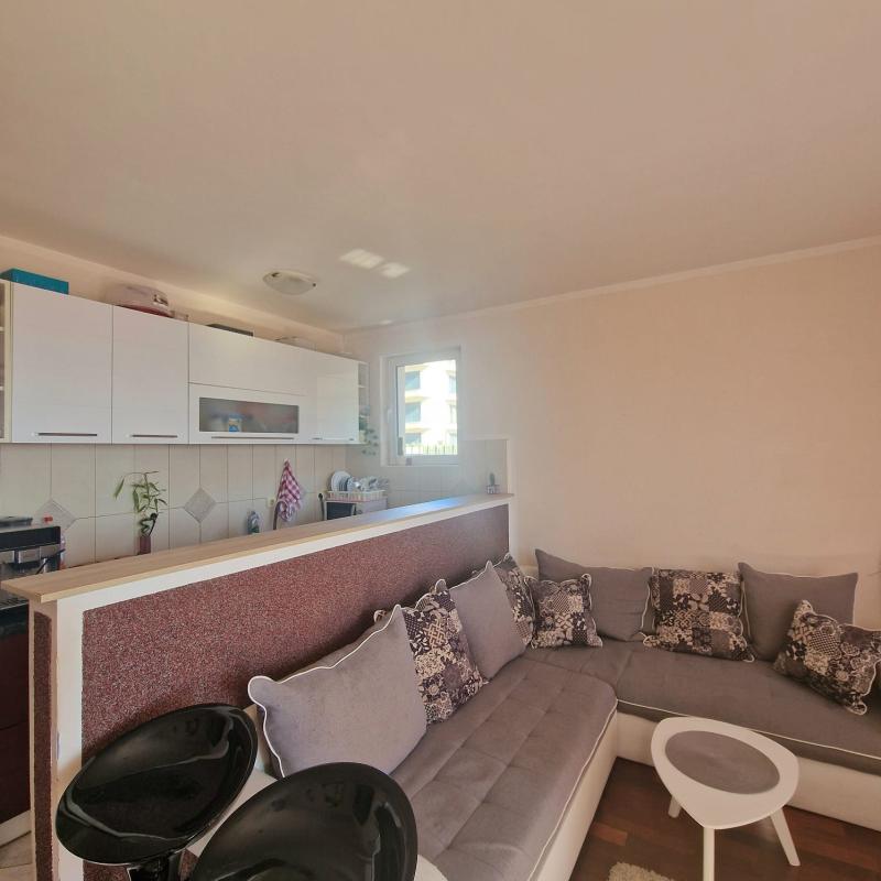 Piso en Petrovac, Montenegro, 70 m² - imagen 3