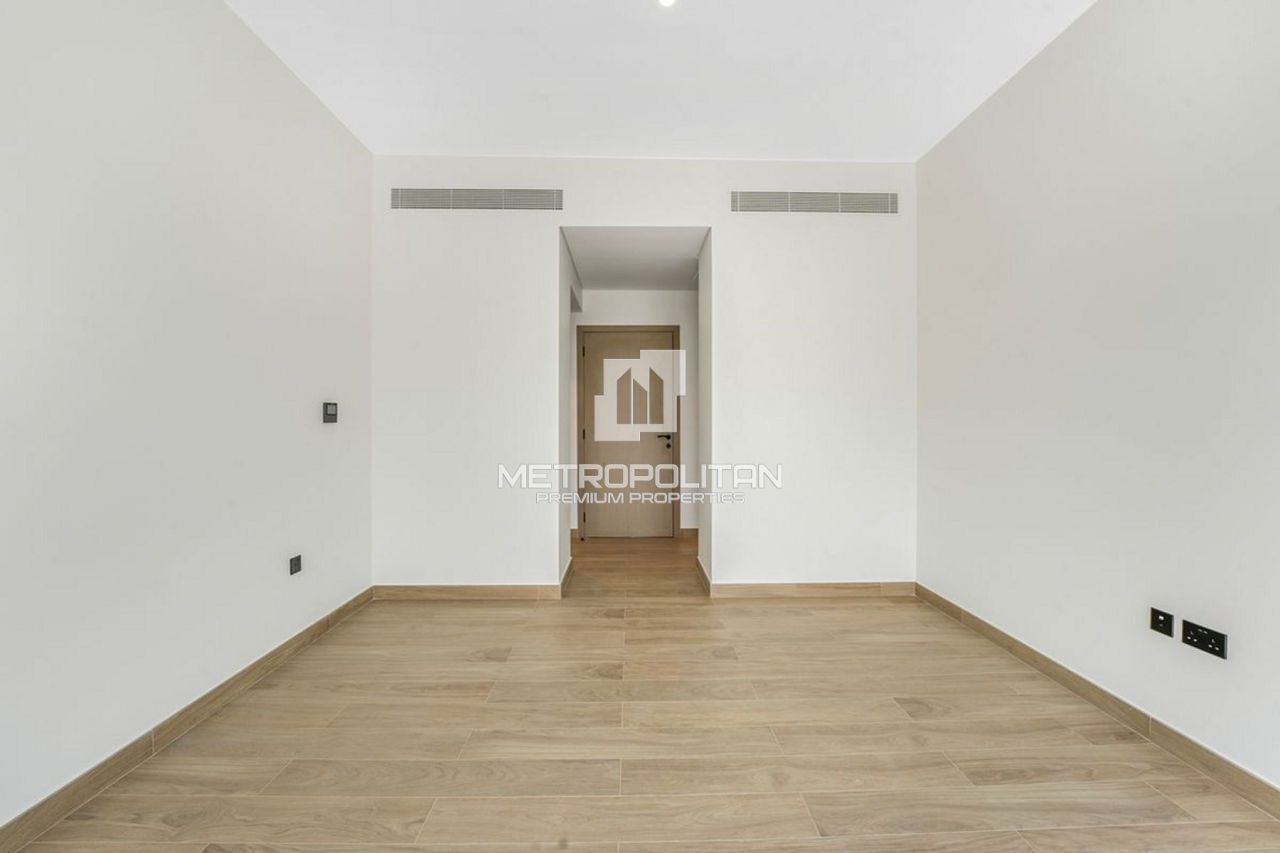 Townhouse in Dubai, UAE, 288 m² - picture 10