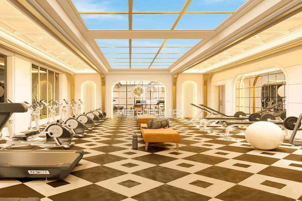 Apartment in Dubai, UAE, 38 m² - picture 11