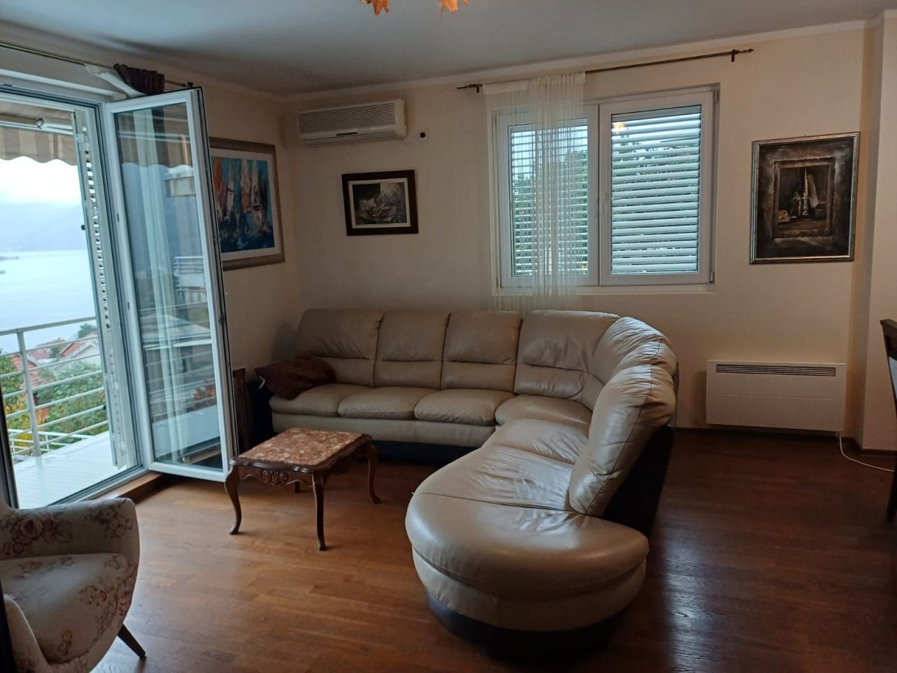 Flat in Dobrota, Montenegro, 69 m² - picture 5