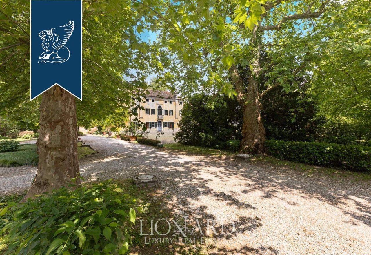 Villa a Padova, Italia, 1 200 m² - foto 5