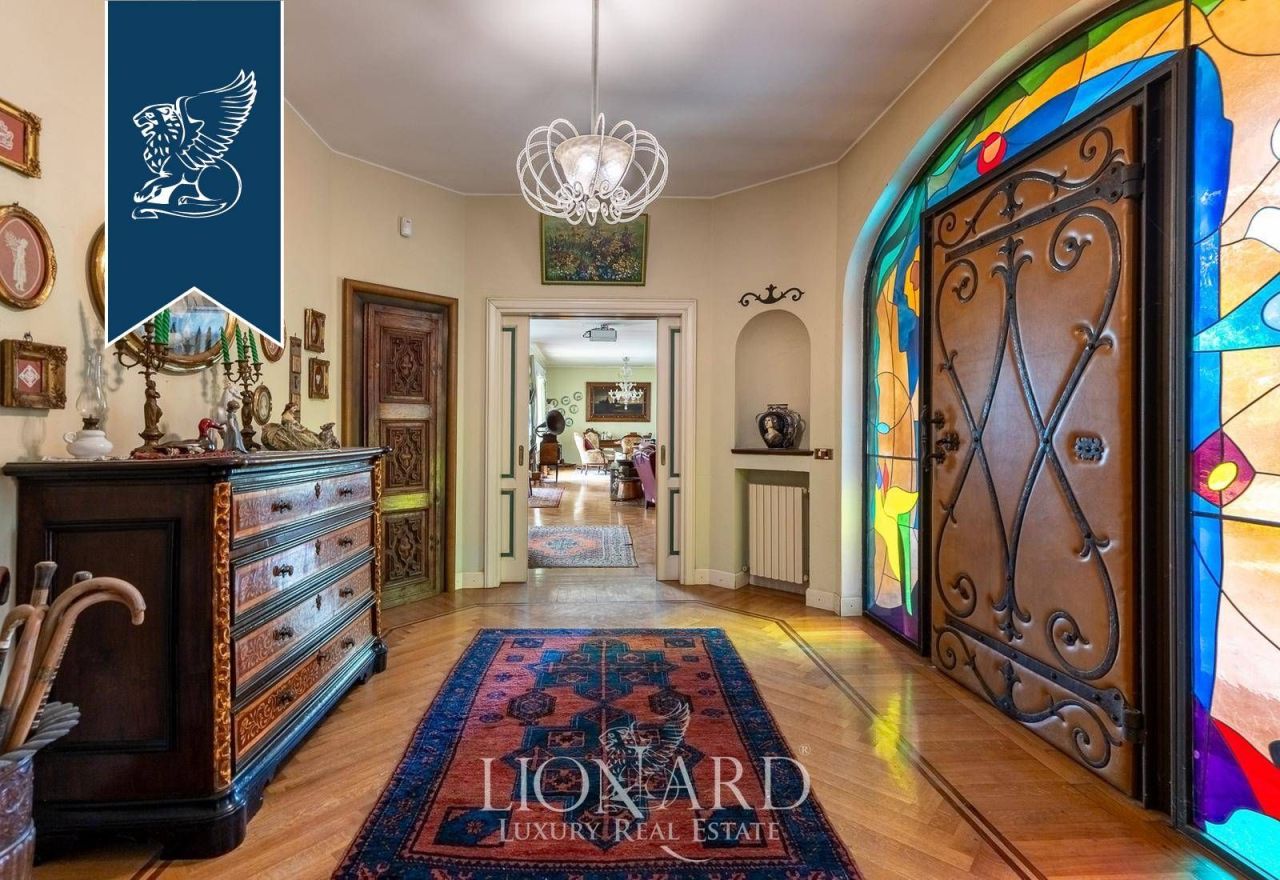 Villa a Pinarolo Po, Italia, 1 300 m² - foto 12