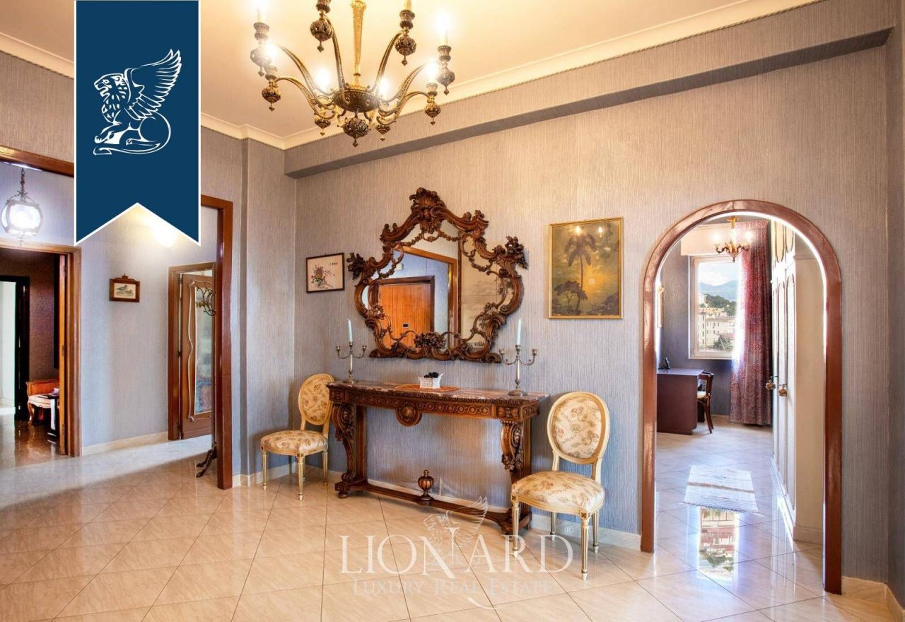 Appartamenti a Napoli, Italia, 250 m² - foto 12