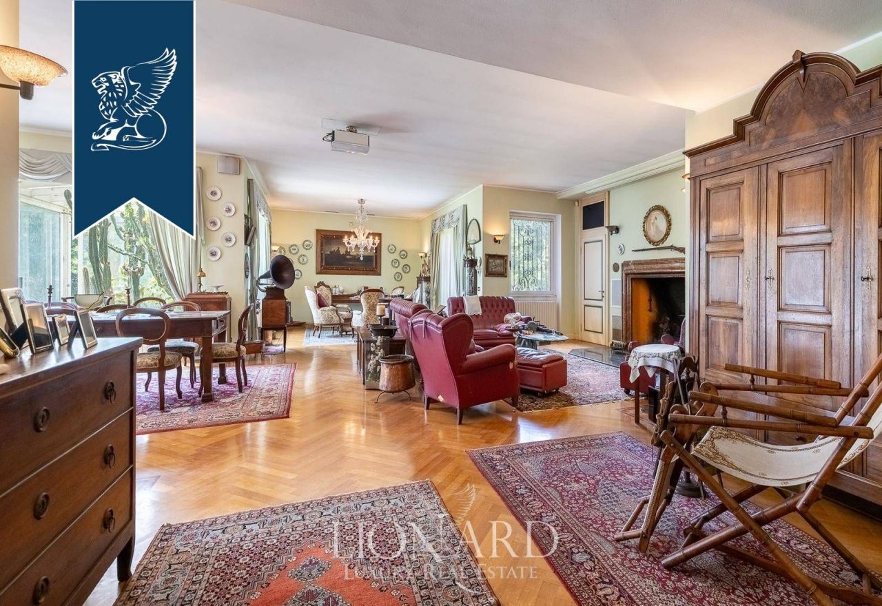 Villa a Pinarolo Po, Italia, 1 300 m² - foto 13