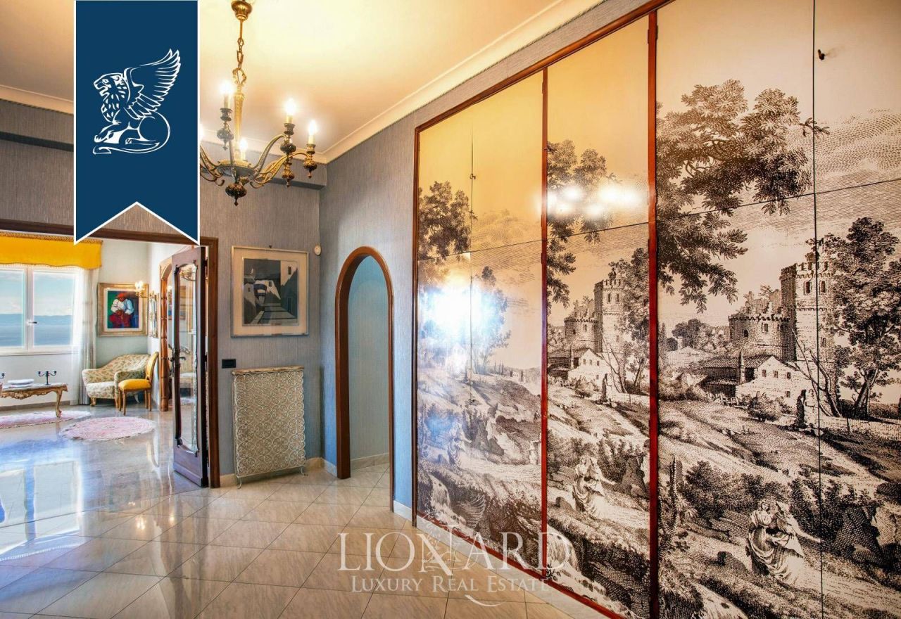 Appartamenti a Napoli, Italia, 250 m² - foto 13