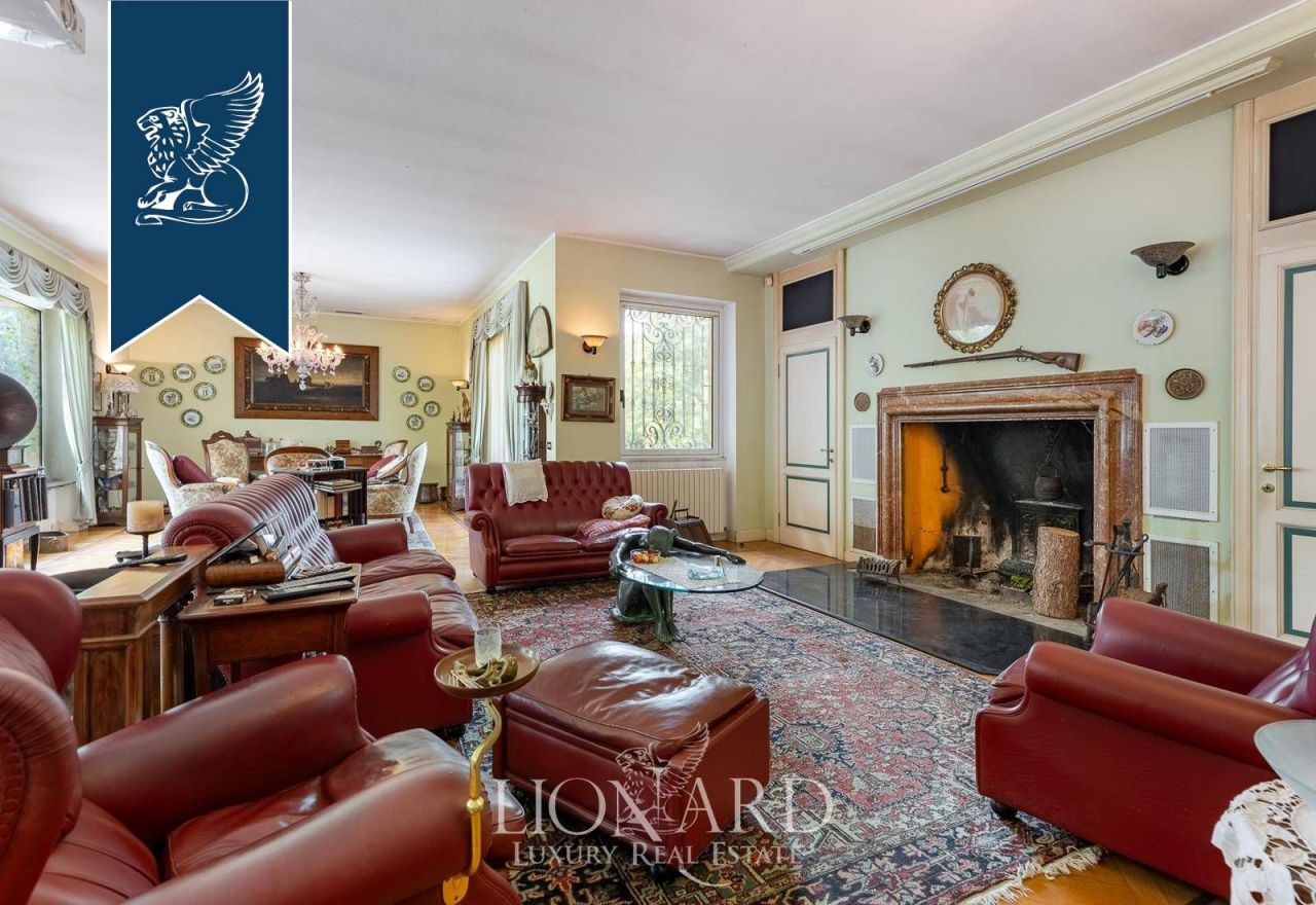 Villa a Pinarolo Po, Italia, 1 300 m² - foto 14