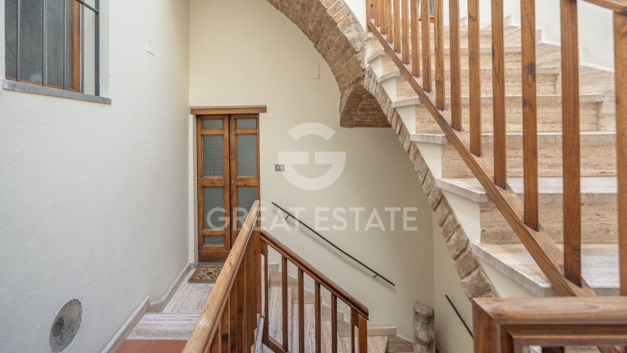 Apartment in Spoleto, Italy, 60 m² - picture 3