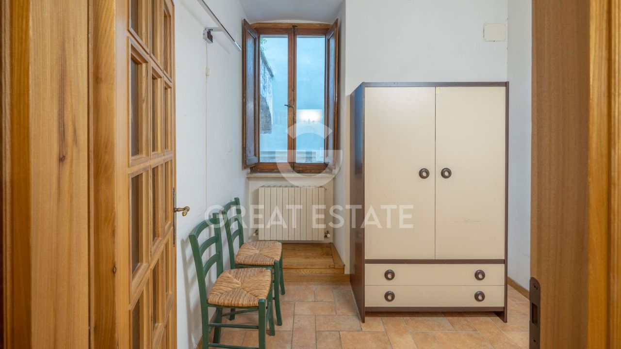 Apartment in Spoleto, Italy, 60 m² - picture 10