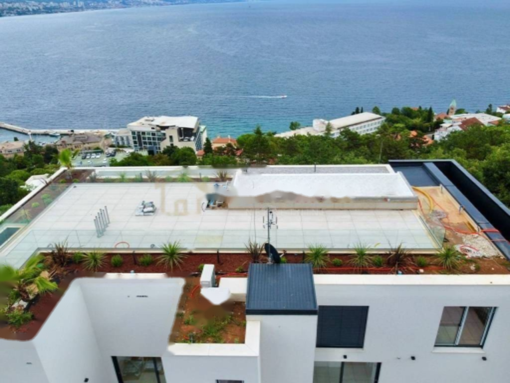 Appartement à Opatija, Croatie, 70 m² - image 1