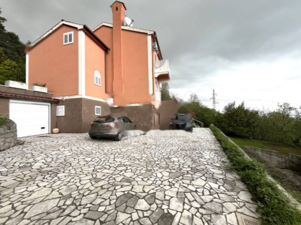Casa a Opatija, Croazia, 260 m² - foto 1