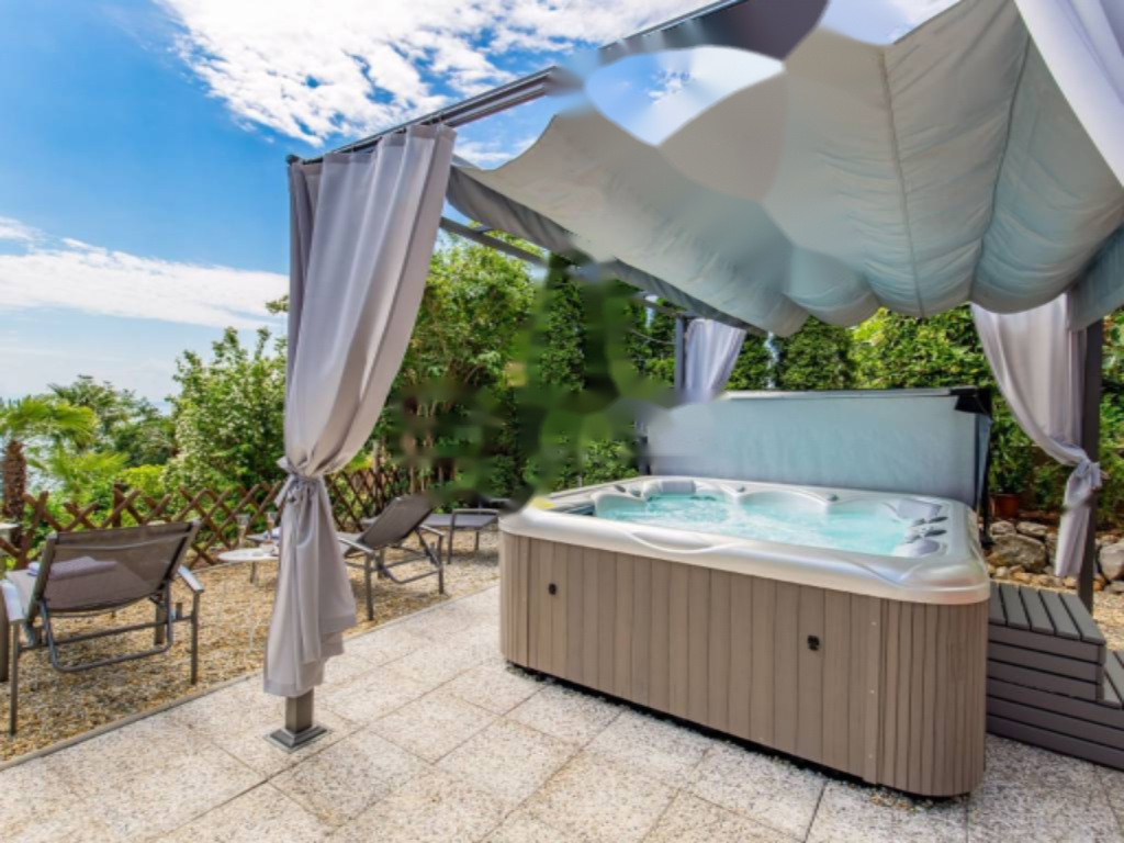 Wohnung in Opatija, Kroatien, 222 m² - Foto 1