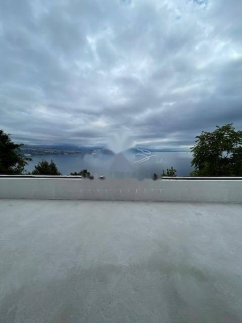 Flat in Opatija, Croatia, 187 m² - picture 1