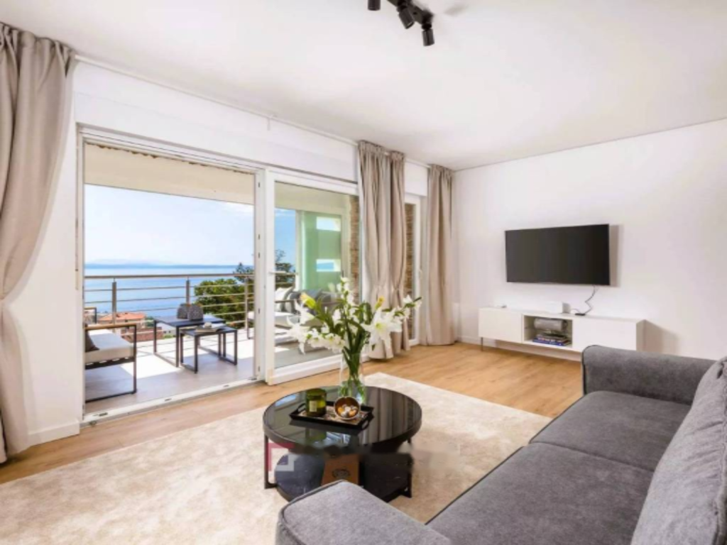 Appartamento a Opatija, Croazia, 93 m² - foto 1