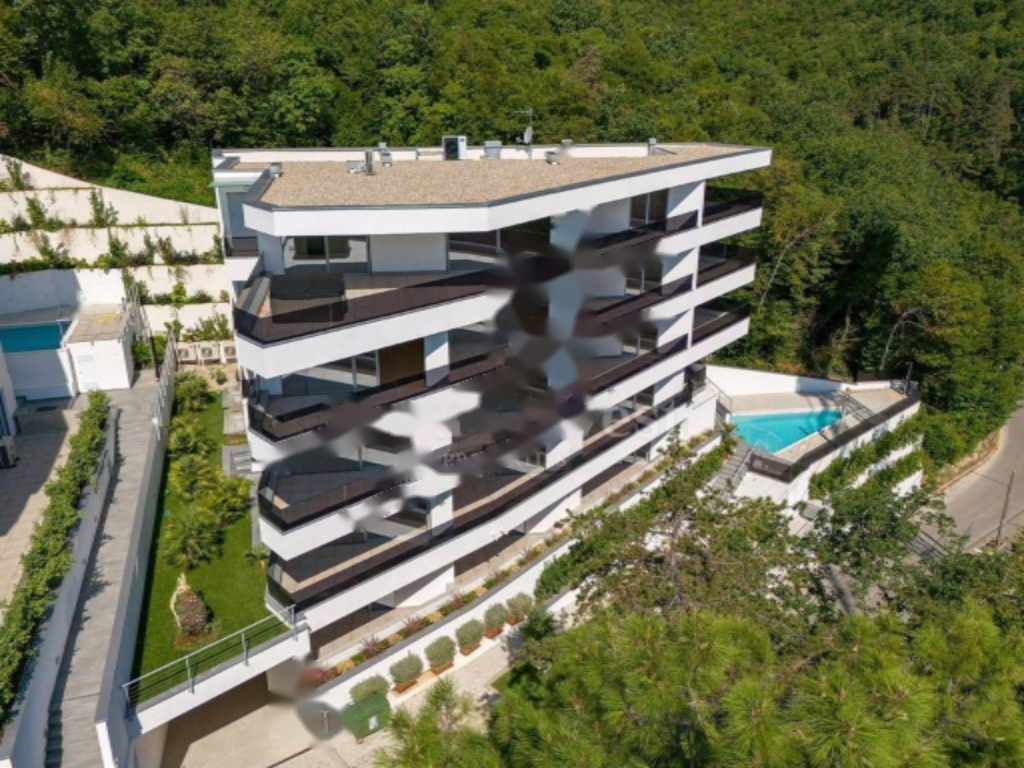 Casa a Opatija, Croazia, 1 565 m² - foto 2