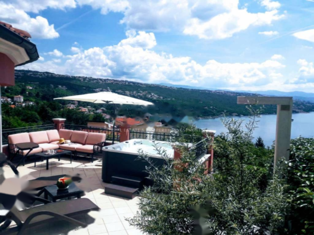 Maison à Opatija, Croatie, 550 m² - image 3