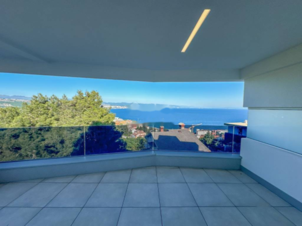 Piso en Opatija, Croacia, 110 m² - imagen 4
