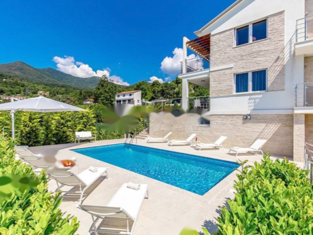 Maison à Opatija, Croatie, 275 m² - image 5