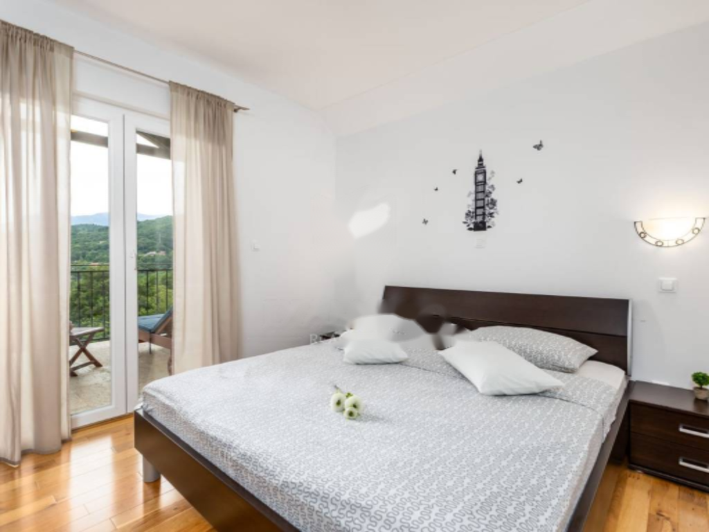 House in Opatija, Croatia, 637 m² - picture 7