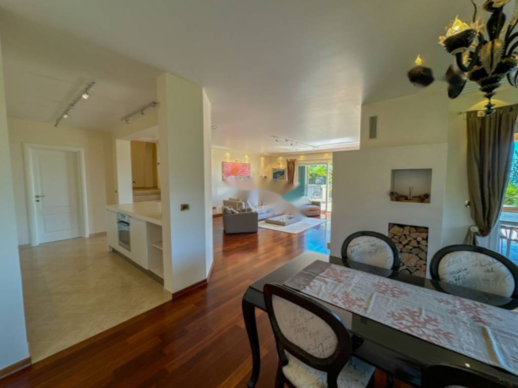 Piso en Opatija, Croacia, 184 m² - imagen 7