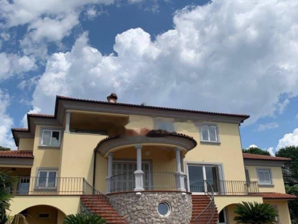 House in Opatija, Croatia, 505 m² - picture 8