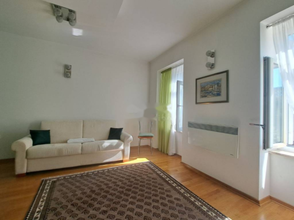 Flat in Opatija, Croatia, 47 m² - picture 11