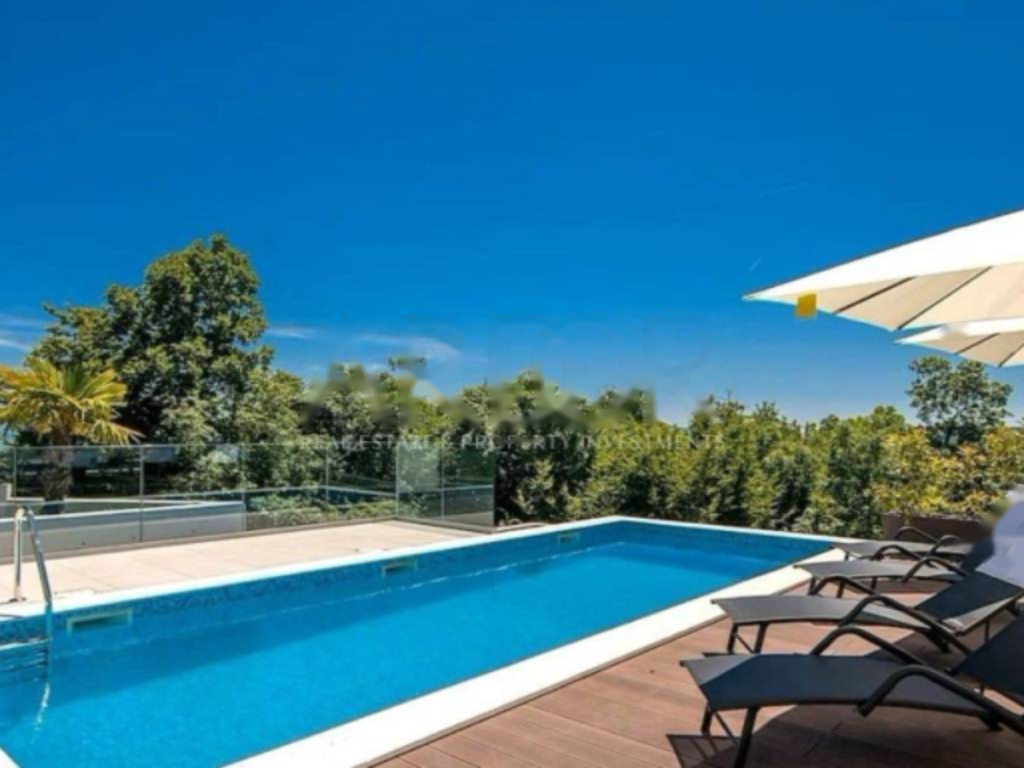 Maison à Opatija, Croatie, 284 m² - image 14