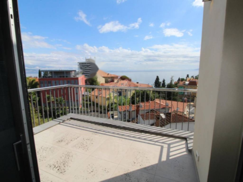 Flat in Opatija, Croatia, 126 m² - picture 15