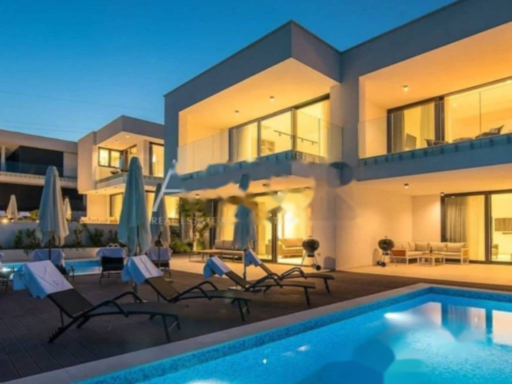 Maison à Opatija, Croatie, 284 m² - image 16