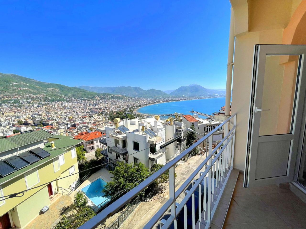 Apartment in Alanya, Turkey, 140 m² - picture 3