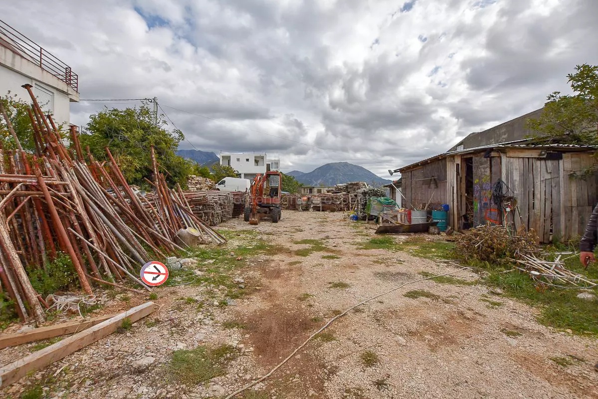 Terreno a Bar, Montenegro, 2 112 m2 - foto 2