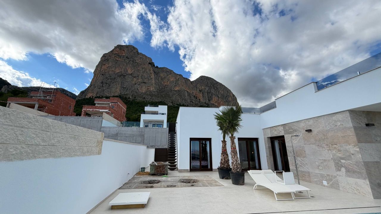 Villa in Polop de la Marina, Spain, 129 m² - picture 7