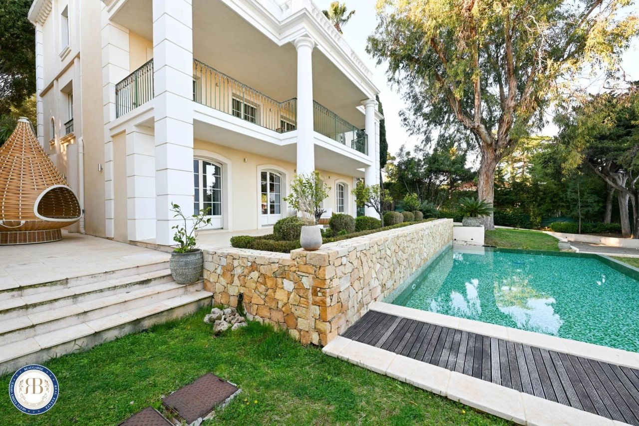 Appartamento a Antibes, Francia, 230 m² - foto 3