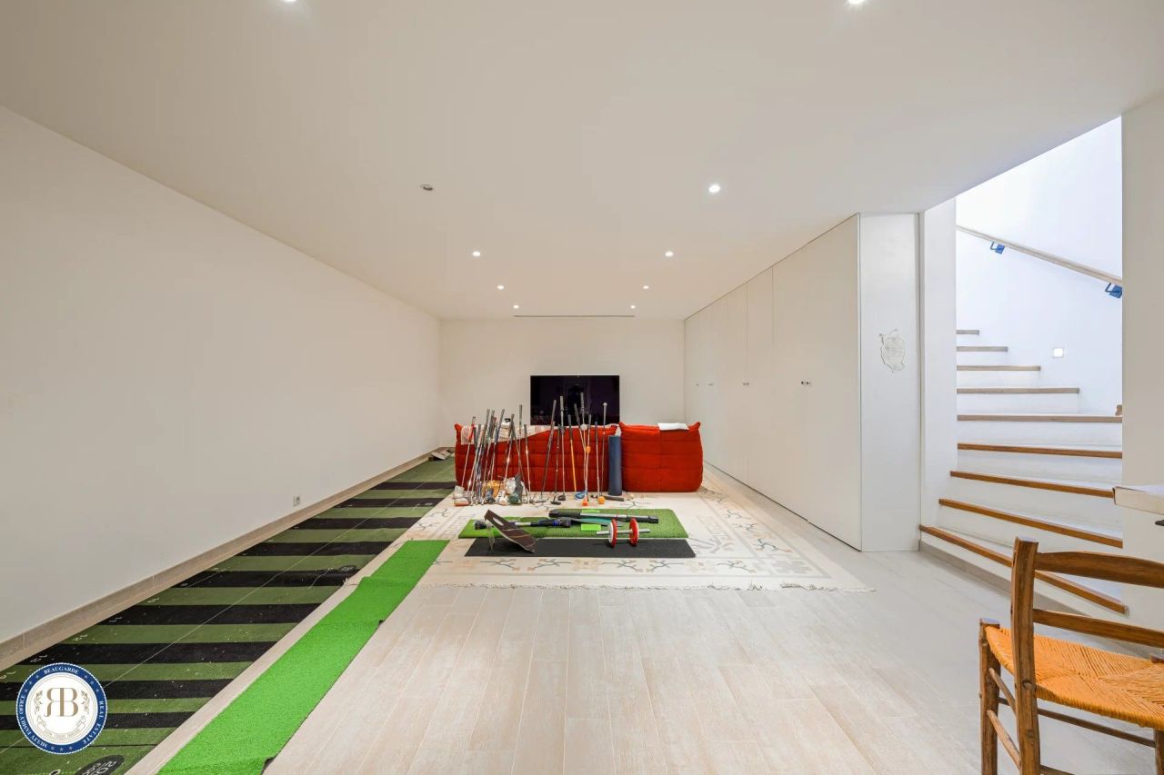 Maison à Mougins, France, 307 m² - image 14