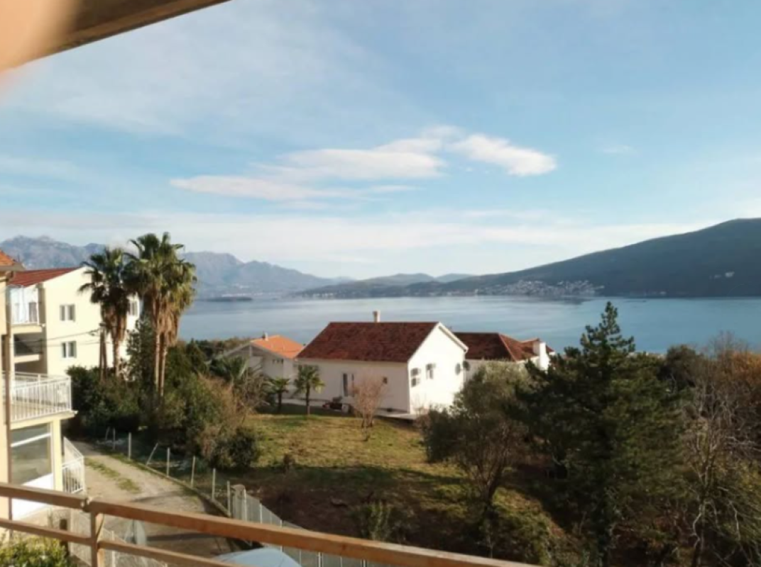 Casa a Baošići, Montenegro, 210 m² - foto 6