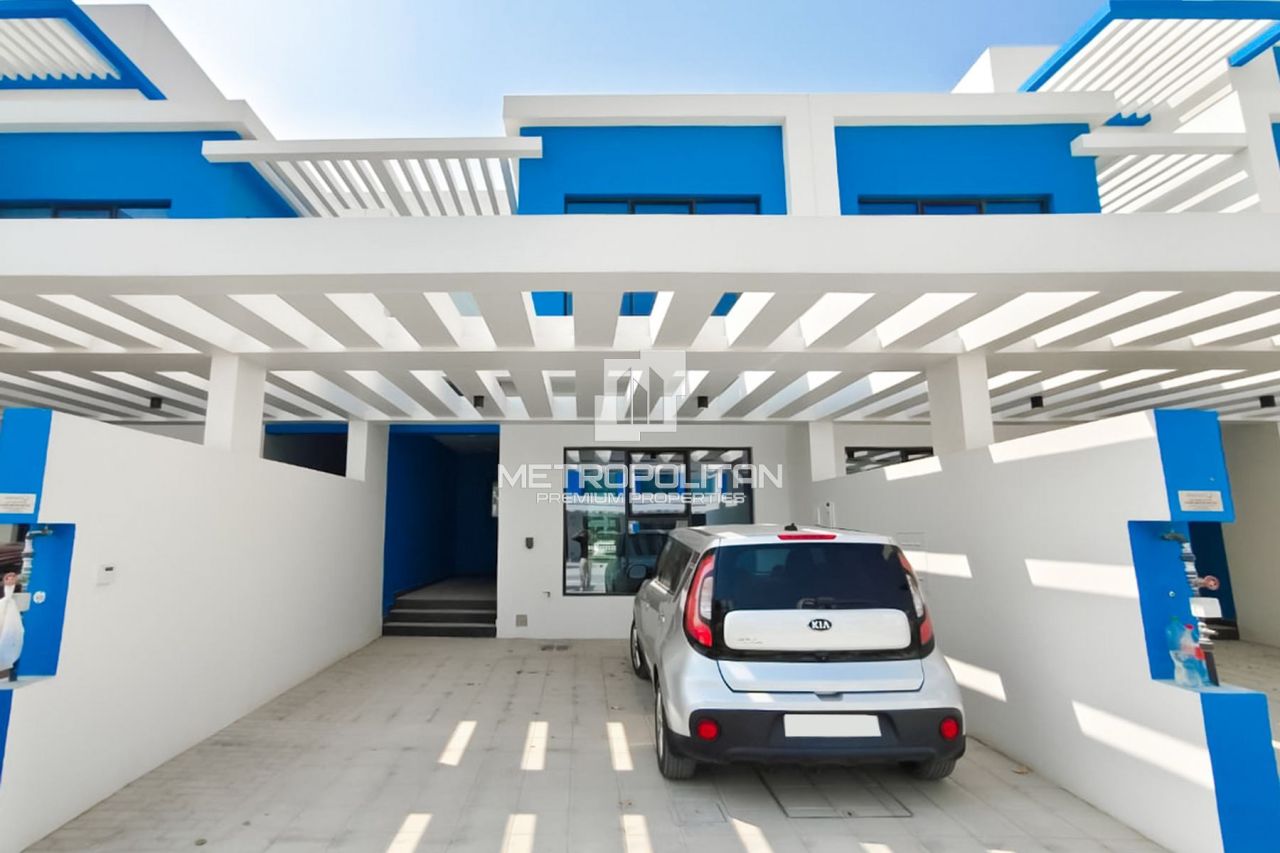 Casa adosada en Dubái, EAU, 144 m² - imagen 3