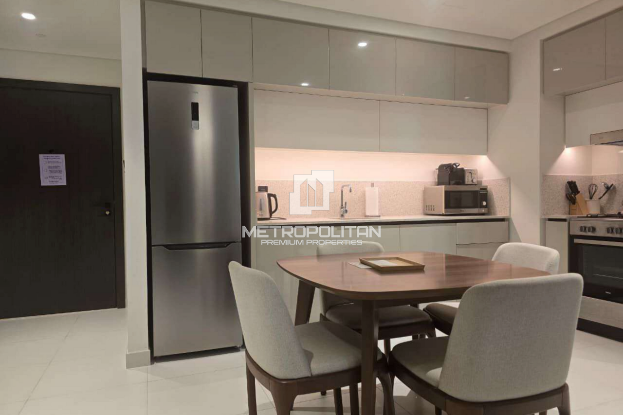 Apartment in Dubai, UAE, 77 m² - picture 4