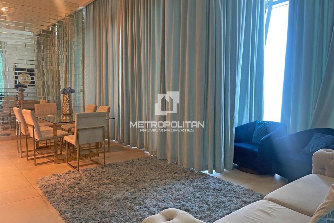Apartment in Dubai, UAE, 165 m² - picture 5