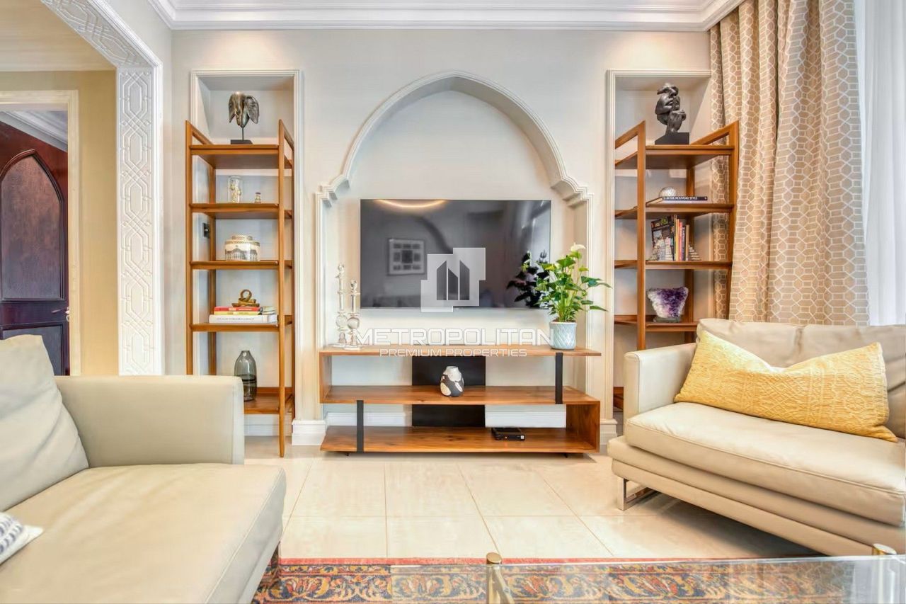 Apartment in Dubai, UAE, 130 m² - picture 5