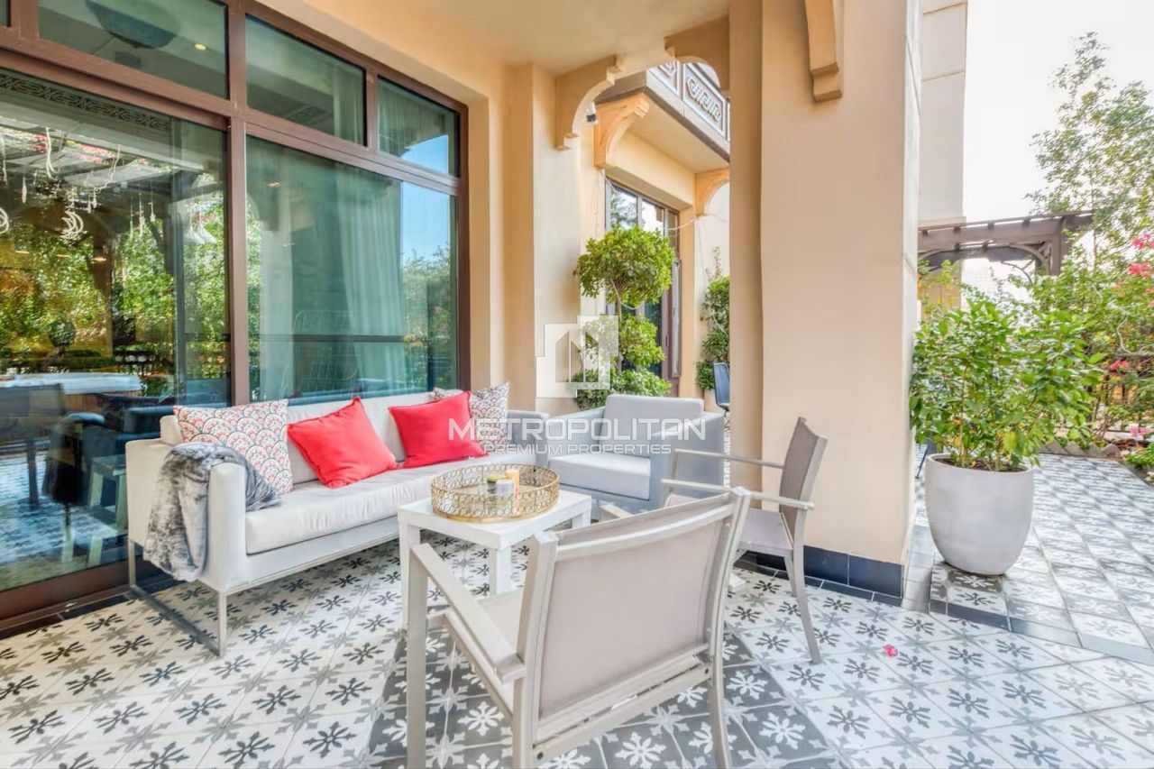 Apartment in Dubai, UAE, 130 m² - picture 7