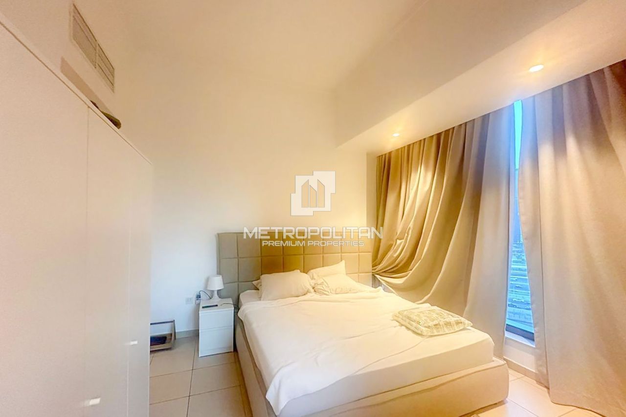 Apartment in Dubai, UAE, 77 m² - picture 9