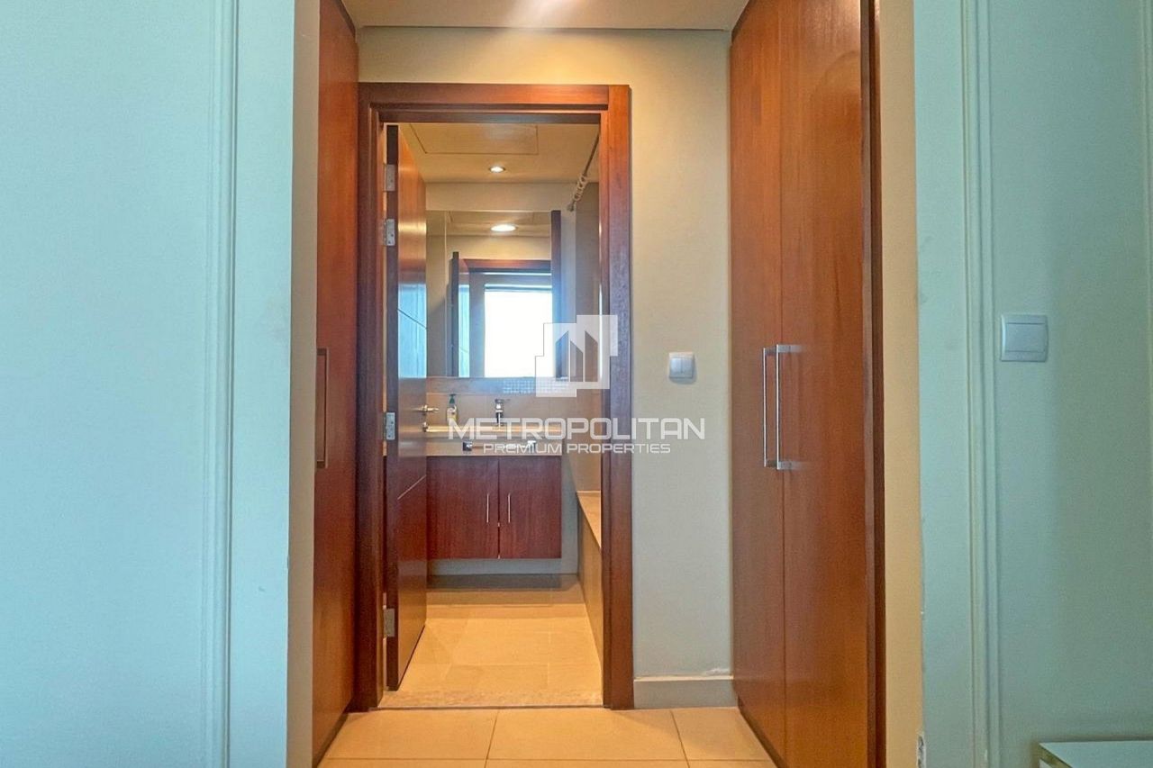 Apartment in Dubai, UAE, 165 m² - picture 14