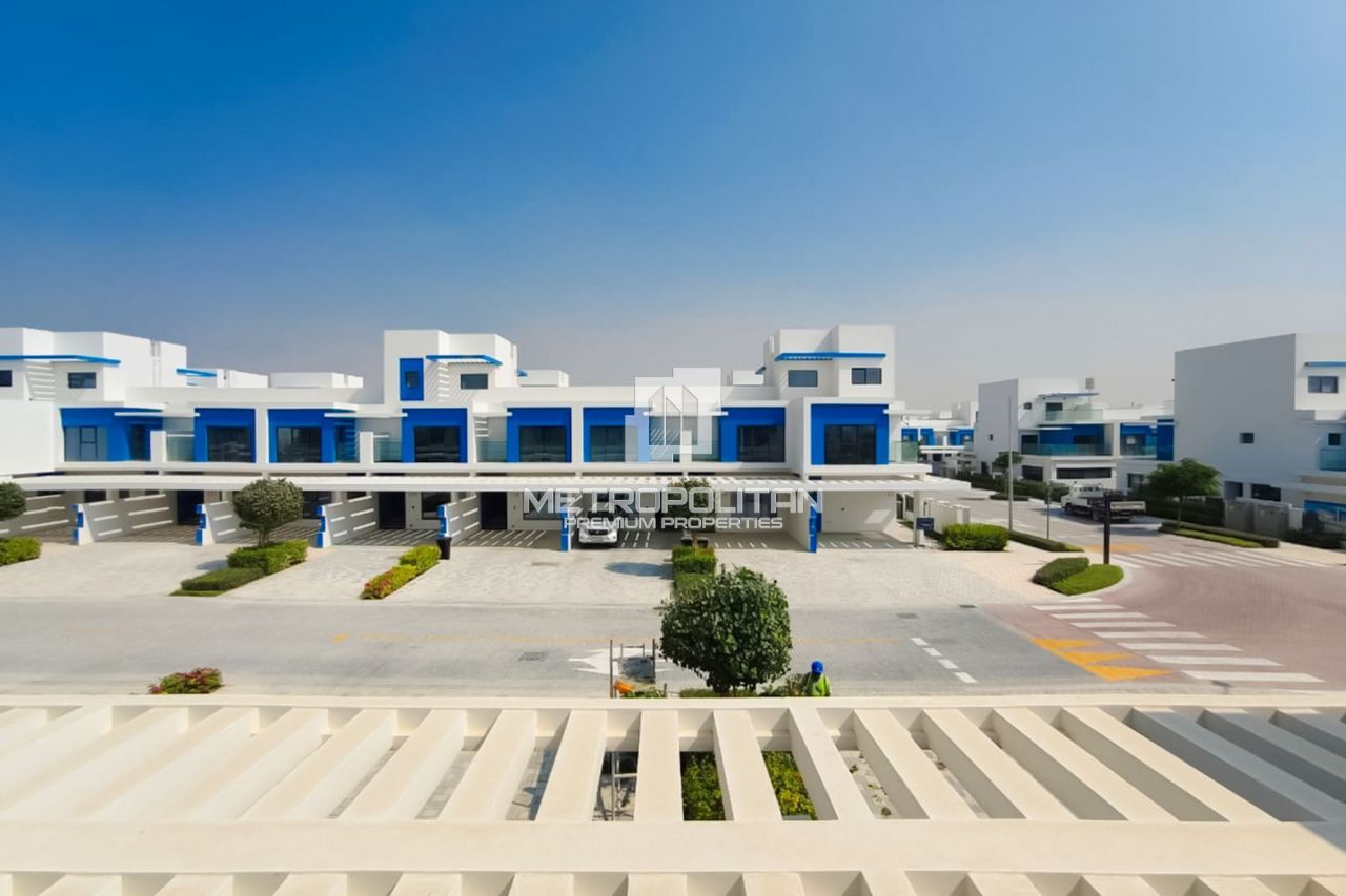 Casa adosada en Dubái, EAU, 144 m² - imagen 14