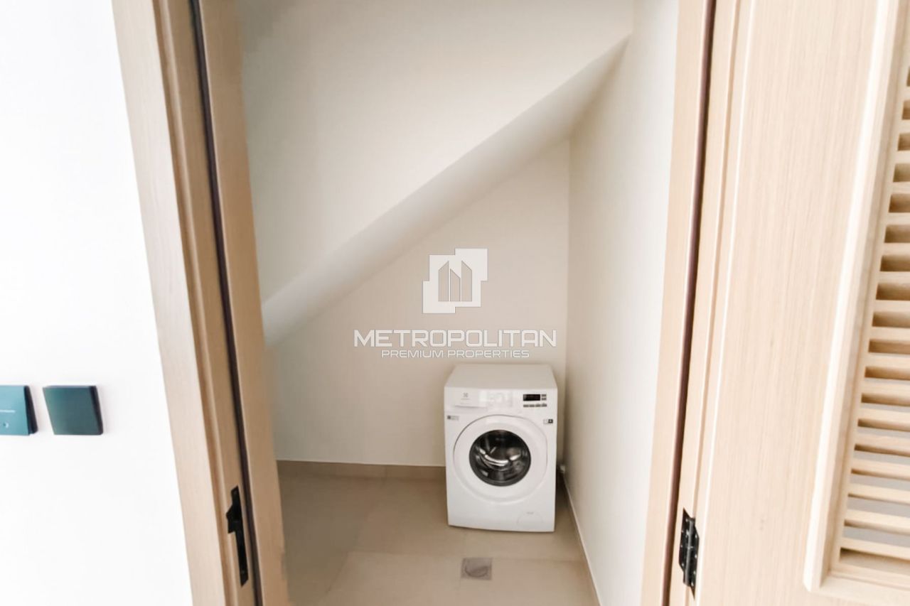 Casa adosada en Dubái, EAU, 144 m² - imagen 15