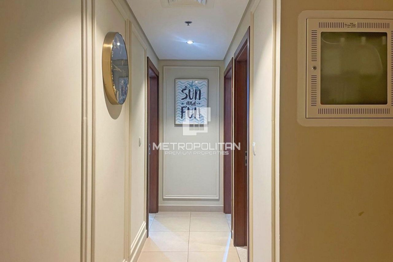 Apartment in Dubai, UAE, 165 m² - picture 19